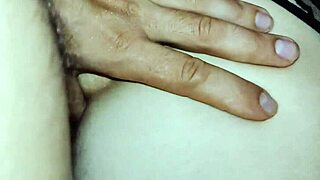 We started swinging with skinny milf amateurs