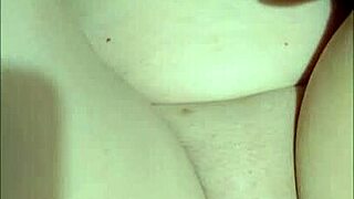 Amateur Housewife Getting Wet And Squirting During Orgasm Play Time