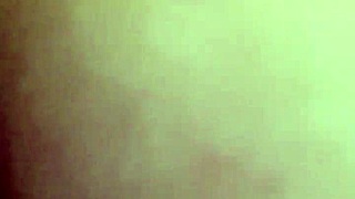 i'm tryin to stretch my asshole with this dildo but its so bigg