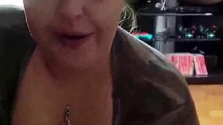 kandy kane is that sri lankan housewife deepthroating like a pro 😏🍭