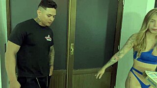 so this hot blonde couldn't pay for her pizza, ended up getting fucked hard in colombian roleplay