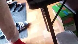 kandy kane is that sri lankan housewife deepthroating like a pro 😏🍭