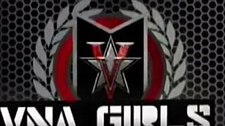 Charlee Chases tight slit is too narrow for that huge black cock toy?