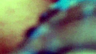 i'm tryin to stretch my asshole with this dildo but its so bigg