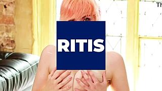 Petite small-titted amateur gets herself off to a wild cum 😏💦