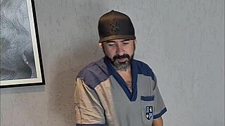 Dona De Casa Calls Technician And Receives Him In Just Panties For Casting Fuck