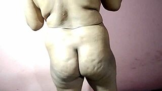 hey, what if this indian girl with sexy big boobs in a saree teases her friend?