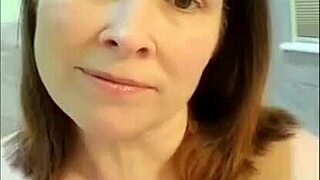 lynnette lyons casting interview previews facials