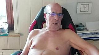 Norbertww Abspritzen Vor Der Cam Bei Chaturbate Apr 23 2025