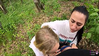 amateur ffm threesome sloppy outdoor blowjobs and public fucking