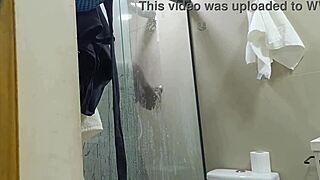 uhh hot brazilian fitness babe squats her athletic ass for neighbor