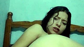Latina amateur solo masturbates natural tits in bedroom until intense homemade cum