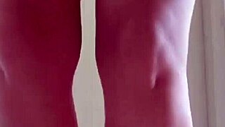 ei, bonita milla santiago, quer japa branquinha no dormitório?