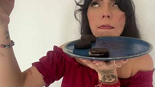 hey hermanastro can you rub cream on my cookies please spanish fun