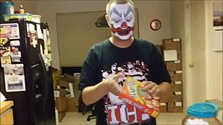 flipflop pizza bagel bites kitchen flip flop food fetish clown show