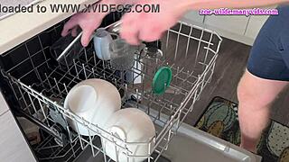 Zoe Wilde's chores deal ends in wild facial cumshot 😏💦