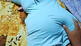 Desi housewife savors lover's fierce wet pussy pounding