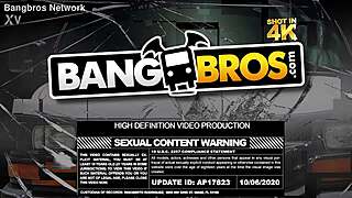 Who Can Resist Clapping This Huge Latina Ass Creampie?