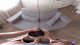 Isabella De Laa Orgasms Explode From Foot Massage Tease