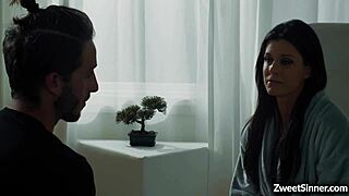 India Summer's Dirty Deepthroat Secret with Lucas Frost!