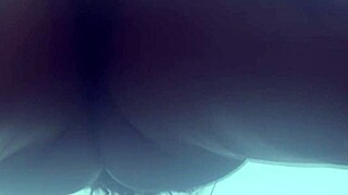 morena 18+ petite rebolando public anal com buceta pequena