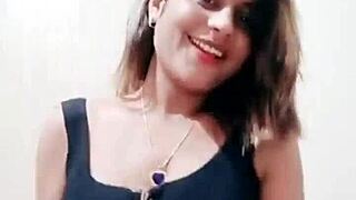 Naughty Indian babe dances with big tits shaking seductively