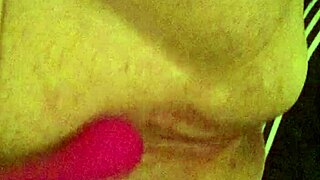 bbw, watch me stuff this dildo deep in my fat chubby pussy solo?