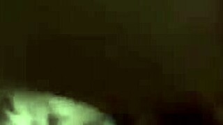 i paid for dinner and she repaid me with a bush blowjob - firegreen2