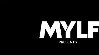 Big titted MILF shares huge orgasm in MMF threesome 🔥🍆💦😈