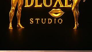 a vizinha's tight pussy overflows with creamy neighbor cock