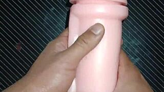 kissy mamada y despues sexo... lleno toda su entrada con leche umm