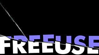 אלת MILF freeuse מציעה חורים נאנקים לזיונים בין גזעי בסגנון כלב