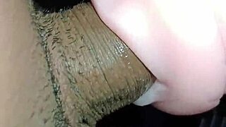 kissy mamada y despues sexo... lleno toda su entrada con leche umm