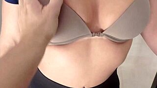 Boldly fucking horny maid in tight leggings for cash