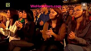 oh man violinists skirts flip up showing panties oops live!! so embarrassing