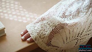 Big ass hairy pussy teen babe Jane Wilde strips naked Playboy