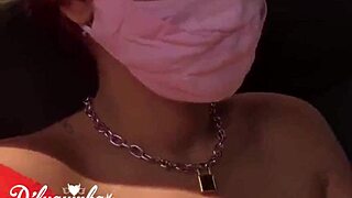 Novinha masturbates in uber then gives tight anal