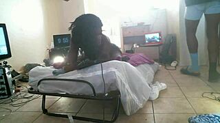 Curvy ebony hood milfs flaunt real amateur ghetto curves