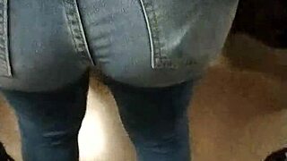 Curvy Ass Metro Spy Cam