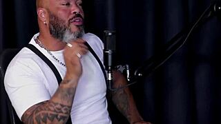 Sweet Karolzinha Sensual Dance Trail Fuck Fetish Secrets