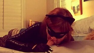 Granny catwoman deepthroats batman in corset fishnet cosplay suckfest