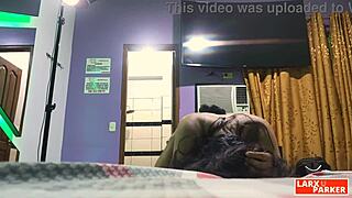 Chupa mi concha en doggystyle, me encanta tanto que gimo fuerte!