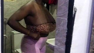 wanna see emris53 harveyxbush and wet sarah's backstage creampie fun?