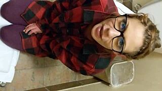 petite hotel blonde deepthroats monster cock hungrily