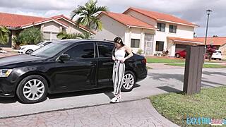 i get so hot watching paisley paige fuck jmac with her best friend