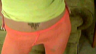 Sandi Rose's Pantyhose Tease Turns into Sloppy Deepthroat Skills