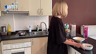 Breakfast Mouthful Of Thick Sperm Cumshot