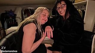 Grannies lick feet to explosive lesbian orgasms