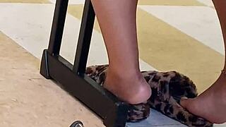 ebony lightskin teen's candid soles tease hidden cam views