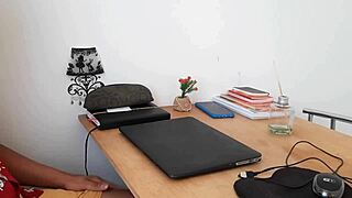 Mature Woman Pounds Anal With Repairman Cock Deep